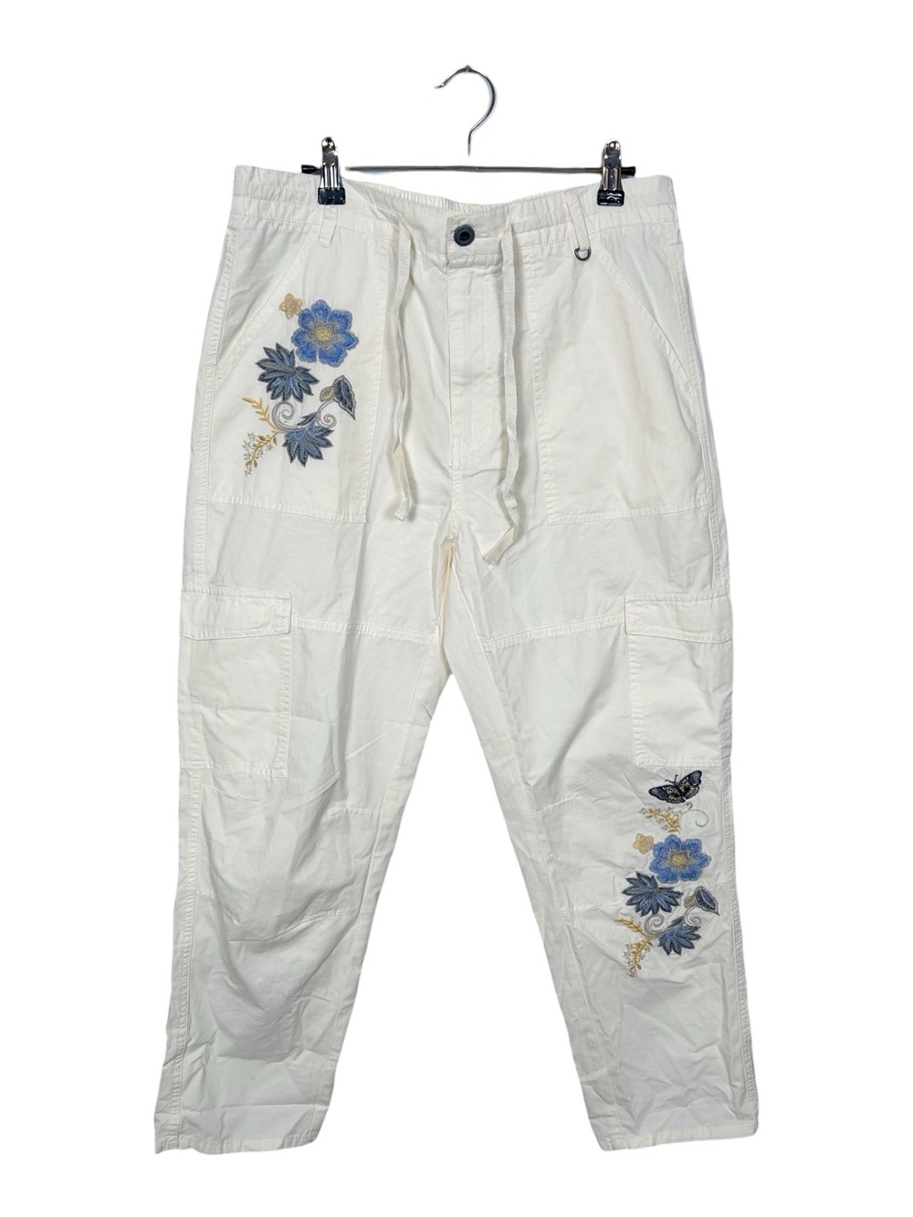 Sundance Embroidered Cream Cargo Pants with Floral Detail - Picture 3 of 10
